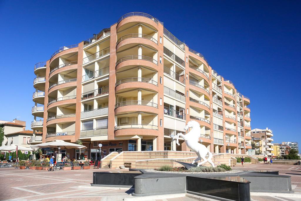residence marina di grosseto davanti al mare